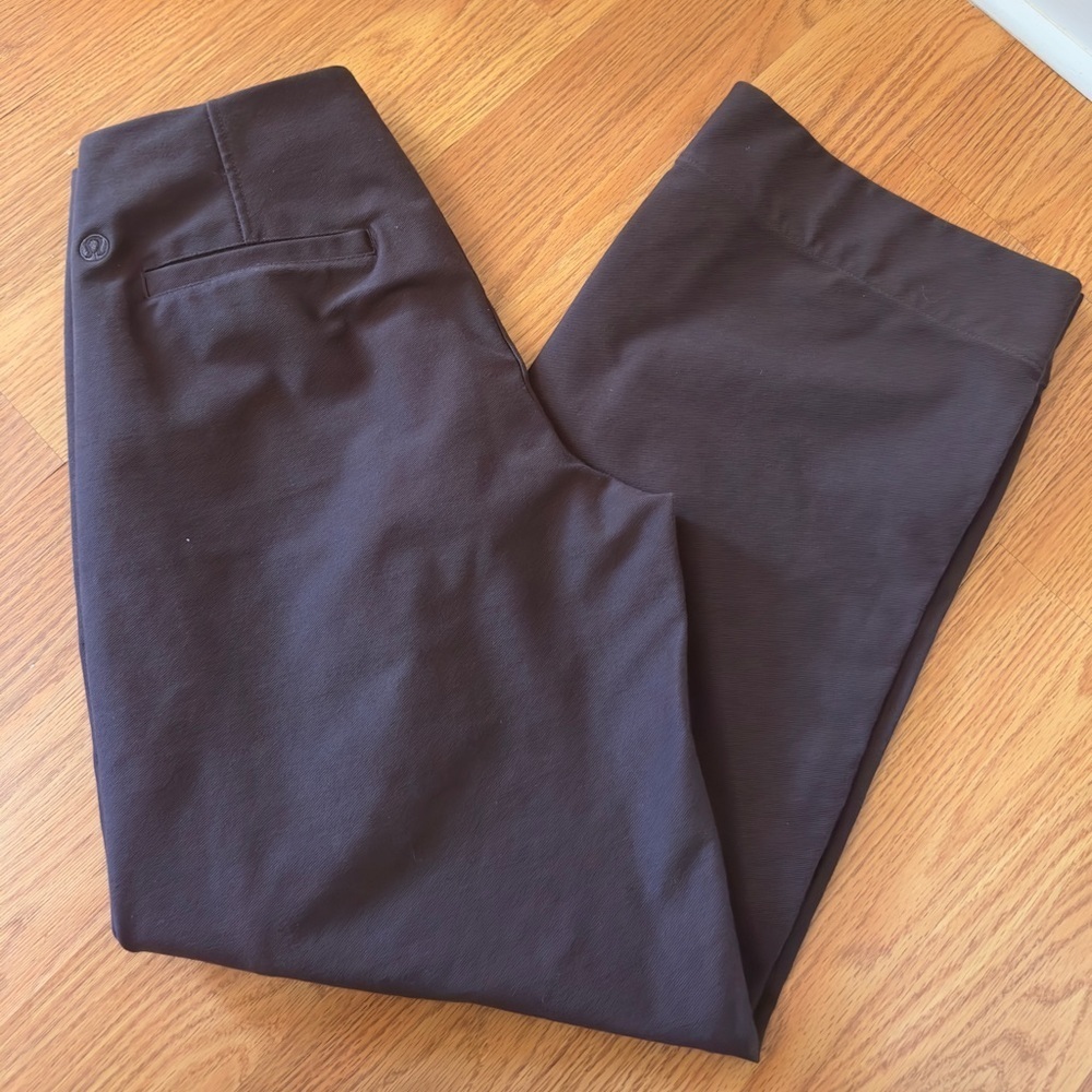 Lululemon Espresso Utilitech Relaxed Mid-Rise 7/8 Trouser - Picture 10 of 10